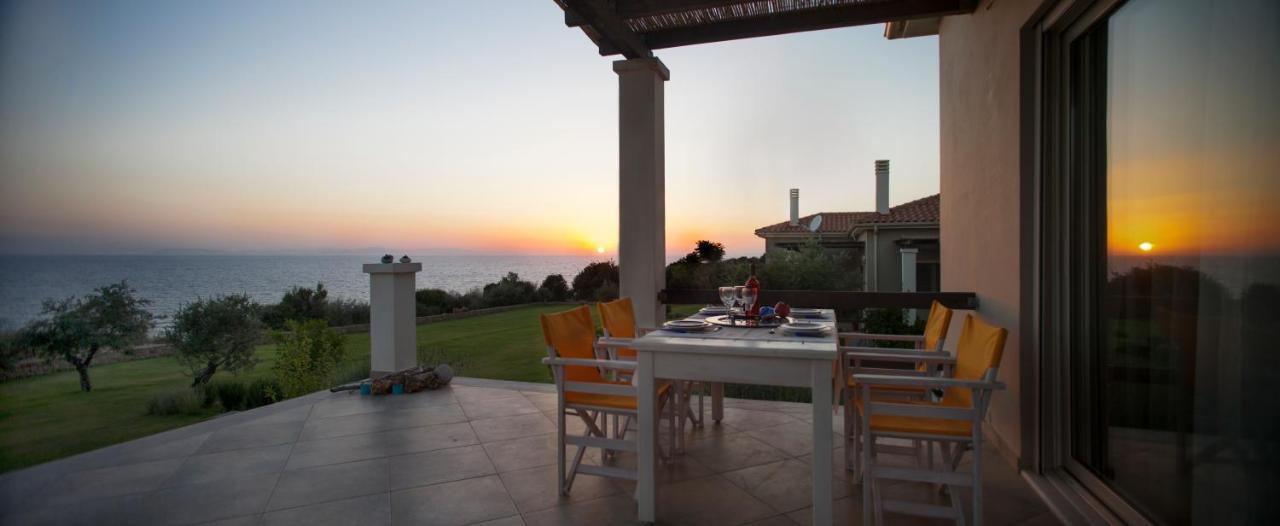 Ploes Villas สกาฟิเดีย ภายนอก รูปภาพ